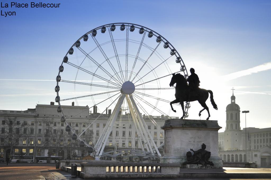 Hotel ibis Lyon Sud Chasse Sur Rhône Exterior foto